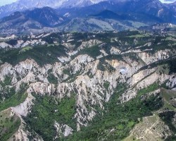 Bridge collapse during Medicane Ianos (Zekkos et al. 2020)